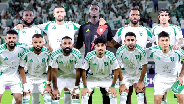 الأهلي يفقد نجمه في مباراة ضمك بدوري روشن السعودي