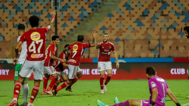 الاتحاد السكندري يقترب من التعاقد مع مدافع الأهلي