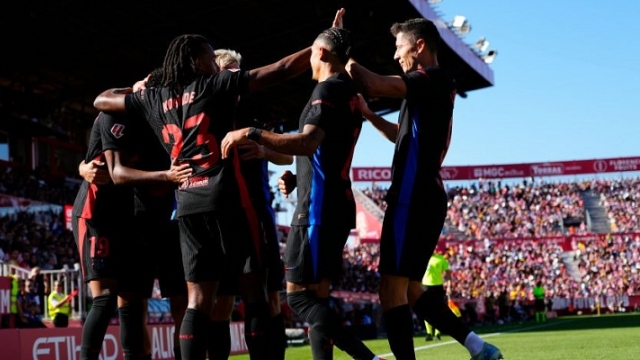 برشلونة يثأر من جيرونا برباعية في ديربي كتالونيا