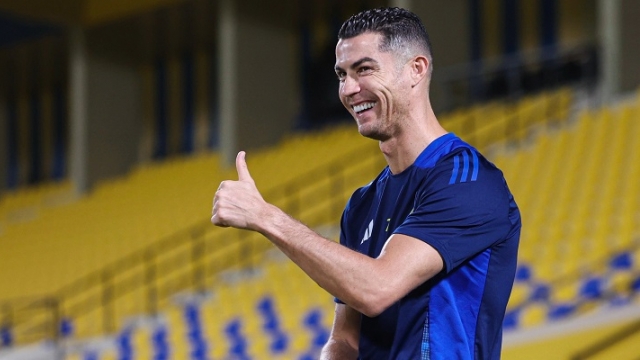 بعد غيابه أمام الشرطة.. رونالدو يستعد للريان بشكل خاص