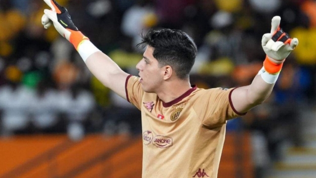 بعد مميش.. دوري أبطال أفريقيا تقدم حارسًا جديدًا لمنتخب تونس