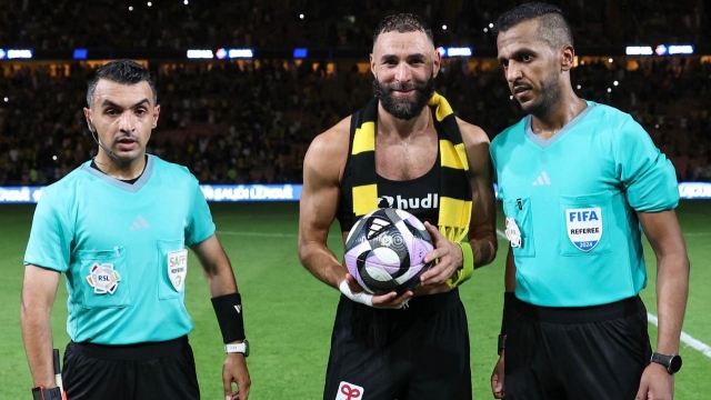 بنزيما يستعيد ذكريات ريال مدريد في مباراة الاتحاد والوحدة!