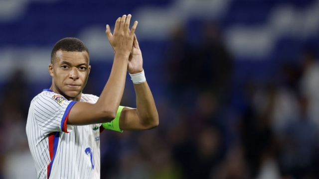 رغم الخلافات.. كيليان مبابي يوجه رسالة شكر إلى سان جيرمان