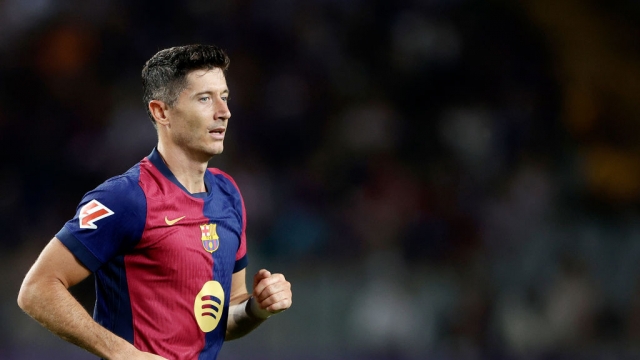 رقم تاريخي ينتظر روبرت ليفاندوفسكي في قمة برشلونة وجيرونا