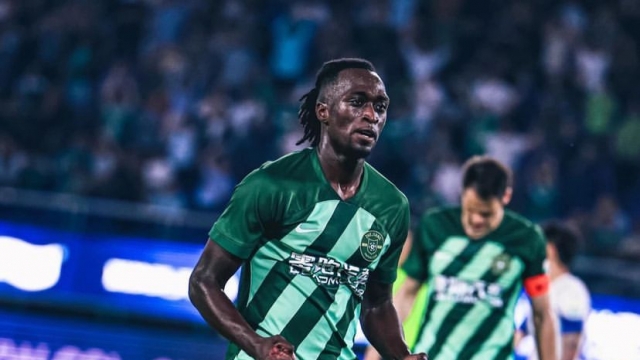 رقم تهديفي استثنائي لجناح الأهلي القادم ديبيس أوسو سيكير