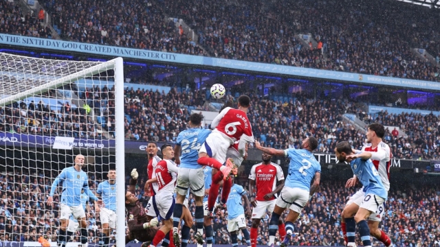 سر تفوق أرسنال في الكرات الثابتة وسبب الغضب من هدف كالافيوري