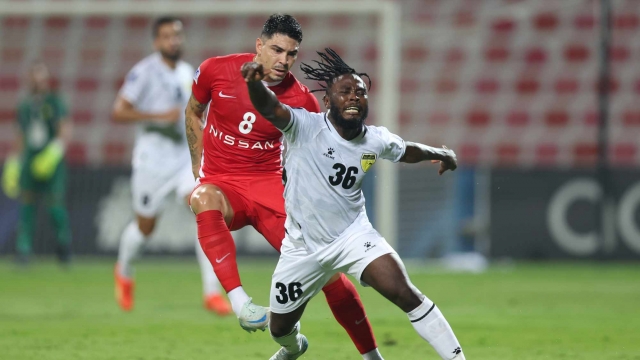 شباب الأهلي الإماراتي يبدد طموح الحسين إربد بثلاثية