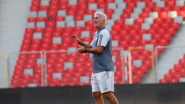 صدمة قوّية لهدف منتخب الجزائر وبيتكوفيتش في "التشامبيونشيب"