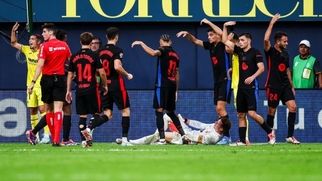 في ليلة نغّصتها إصابة تير شتيغن.. برشلونة يسحق مضيفه فياريال