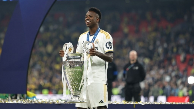 قبل انطلاق دوري الأبطال.. فينيسيوس جونيور يتسلم جائزة مرموقة