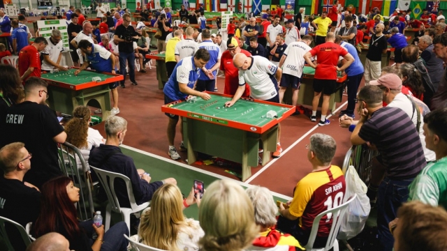 لعبة سوبوتيو تقلب إنجلترا رأسًا على عقب.. هل نراها عربيًا؟