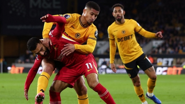 ليفربول "المتنوع" ينتصر وتمركز سوبوسلاي له أضراره