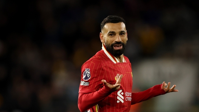 محمد صلاح يهدر فرصة سهلة ويعوض بـ"هدف وأرقام مميزة"