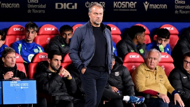 هانز فليك بعد سقوط برشلونة أمام أوساسونا: لم أتوقع هذا