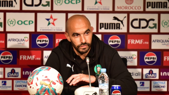 هدية إفريقية تنقذ الركراكي من مقصلة الإقالة مع المغرب