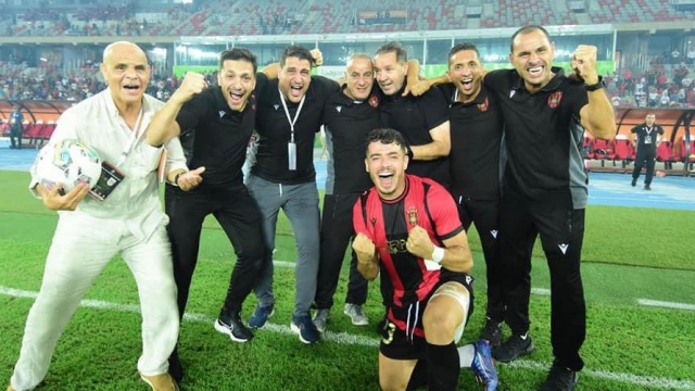 هل يقصد بن شيخة؟.. تصريح نبيل معلول يثير الجدل في الجزائر