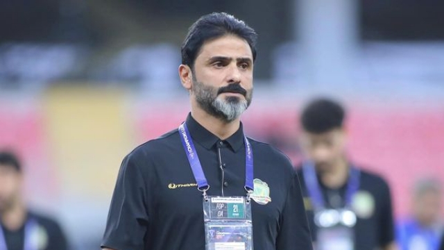 3 أحداث تؤزم الموقف بين أحمد صلاح وجماهير نادي الشرطة