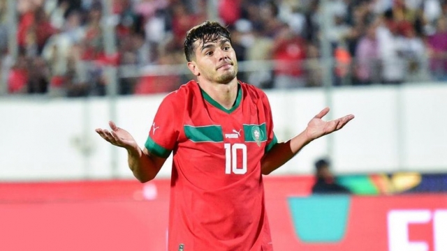 3 مواقف خطف بها دياز قلوب المغاربة داخل الملعب وخارجه