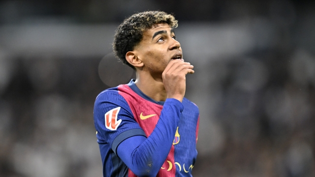 أبرزهم يامال.. 3 لاعبين في برشلونة تضرروا من لقاء الكلاسيكو