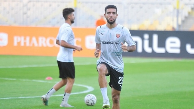 الأهلي المصري يتخذ خطوة قانونية ضد الجزائري أحمد قندوسي