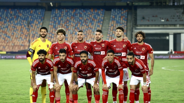 الأهلي والعين يجتمعان مع الفيفا قبل مباراتهما المرتقبة