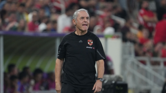 الأهلي يستعد لمواجهة العين ويفتح ملف الصفقات مجددًا