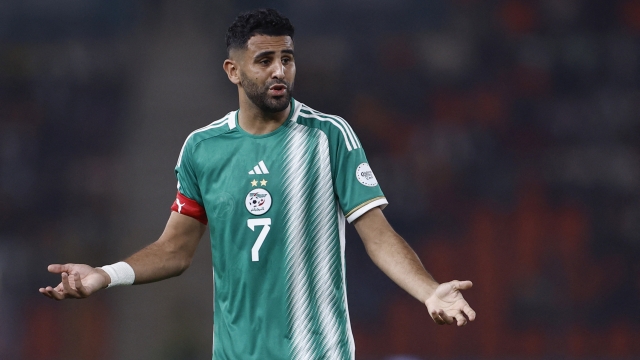 الاتحاد الآسيوي يتحدى منتقدي رياض محرز بطريقة جريئة!