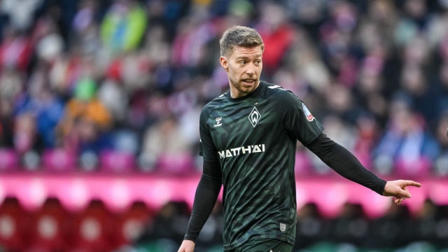 الجزائر فأل خير عليه.. فايزر يتوهج بهدف وأسيست أمام عمورة