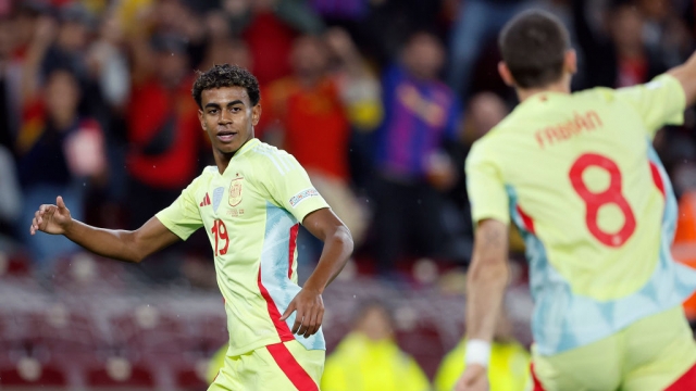 القنوات الناقلة لمباراة إسبانيا ضد صربيا اليوم في إياب دوري الأمم 2024-25