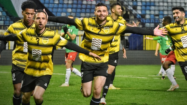 القنوات الناقلة لمباراة الحسين وناساف اليوم في دوري أبطال آسيا 2024-25