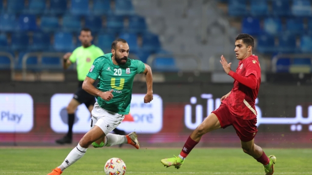 انتصاران ثمينان لفريقي الوحدات والأهلي في الدوري الأردني