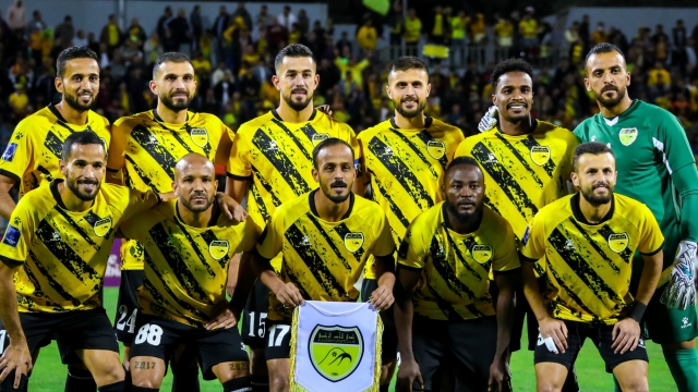 بث مباشر مباراة الحسين والأهلي في الدوري الأردني 2024-25