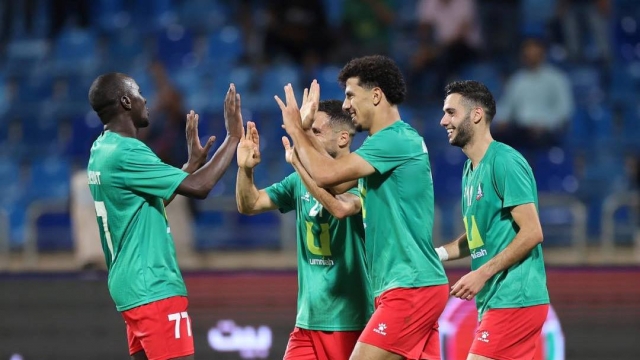 بث مباشر مباراة الوحدات وشباب الأردن في الدوري الأردني 2025