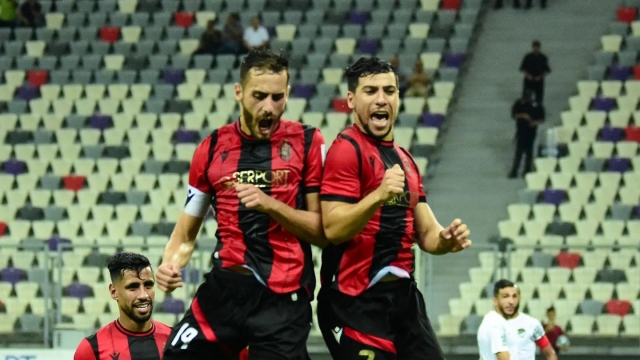بسبب أزمة القمصان.. اتحاد العاصمة يطعن ضد عقوبة الكاف
