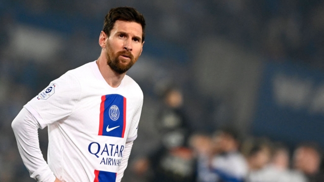 بلفظ قبيح.. ليونيل ميسي ينتقد باريس سان جيرمان مجددًا!