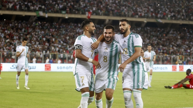 تقديم قميص منتخب الجزائر الجديد السبت في مارسيليا