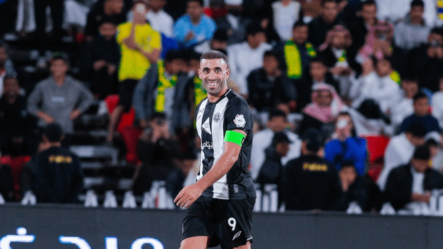 حمد الله يُكرس "عقدة" الوحدة .. والرقم التاريخي يقترب أكثر