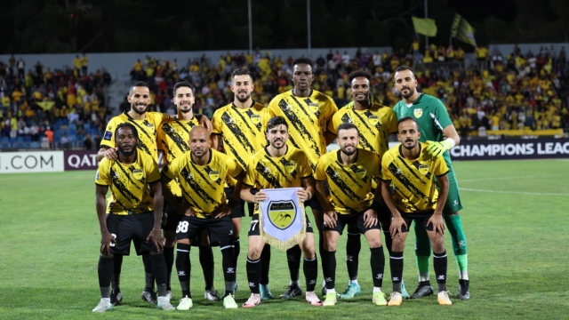 درع الاتحاد الأردني.. الحسين إربد يتأهل ويسهل مهمة الوحدات