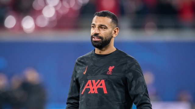 رقم أسطوري وآخر قياسي.. التاريخ ينتظر محمد صلاح أمام أرسنال