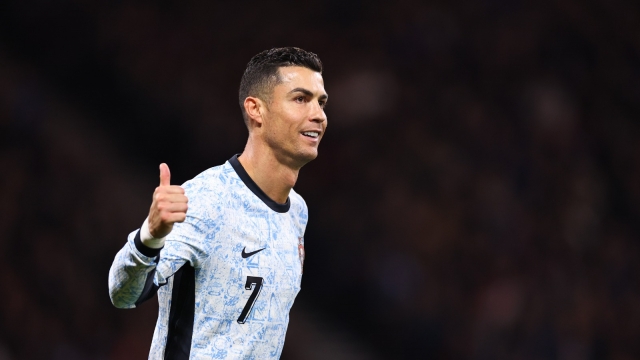 رونالدو يحقق حلم مواطنه "الهارب" من السعودية بسبب كابوس!