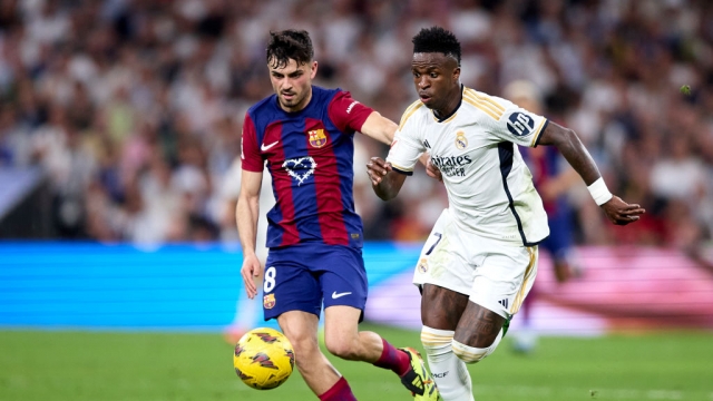 فوارق مثيرة بين برشلونة وريال مدريد قبل قمة برنابيو