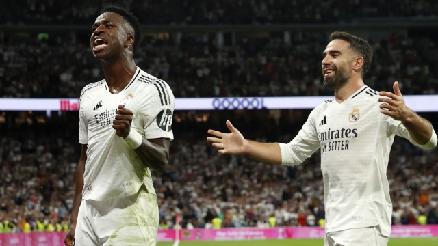 فينيسيوس يفوز بالتصويت الشعبي لجائزة الكرة الذهبية