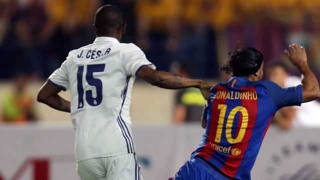 قطر تستضيف الكلاسيكو الودي بين أساطير برشلونة وريال مدريد