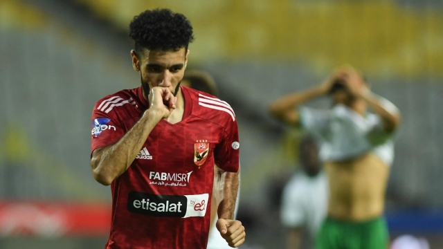 قندوسي يتلقّى هدية ثمينة قبل معسكر منتخب الجزائر المقبل