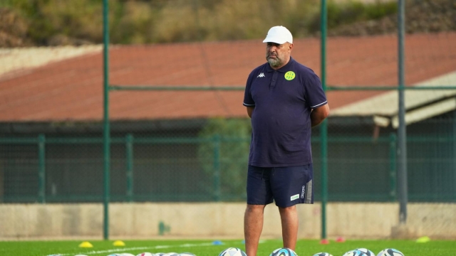 لا يوجد مدرب مثلي.. بن شيخة يثير الجدل في الدوري الجزائري