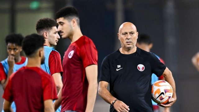 مدرب قطر بين التمسك بأفكاره وإجراء تغيير شامل ضد قيرغيزستان