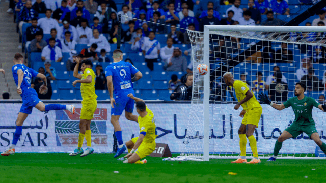 موعد مباراة الهلال والنصر في الدوري السعودي 2024-25