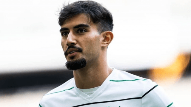 موقف غير متوقع من مدرب العراق تجاه منتظر ماجد