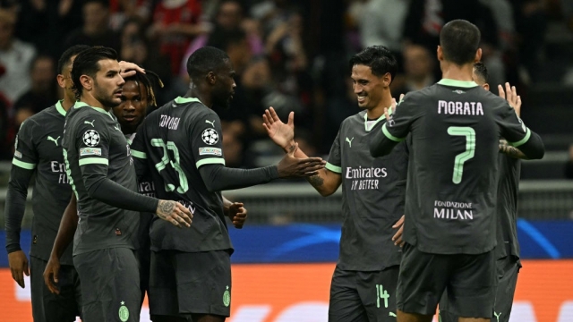 ميلان يستفيق وموناكو يواصل مضايقة كبار دوري أبطال أوروبا