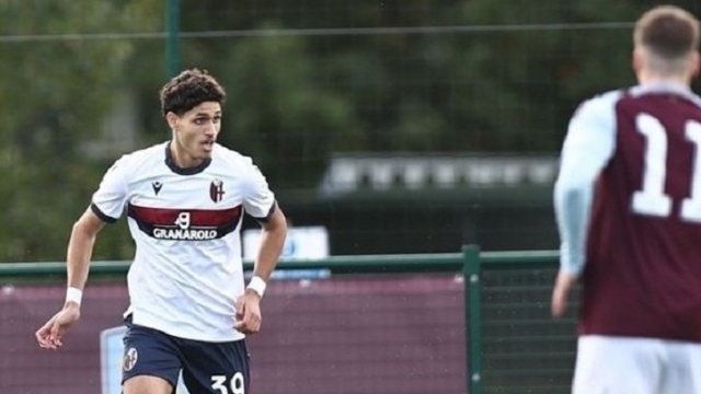 نادي بولونيا الإيطالي يرشح مدافع جديد لمنتخب تونس